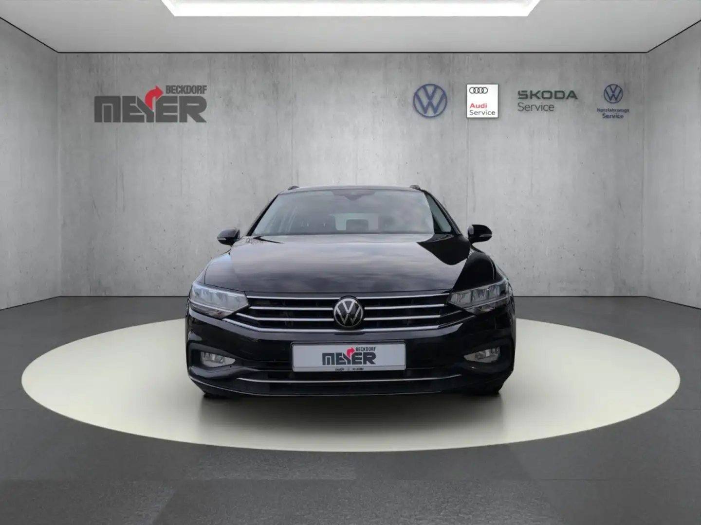 Volkswagen Passat Variant Business 2.0 TDI Klima Navi Rückfahrkamera Schwarz - 2