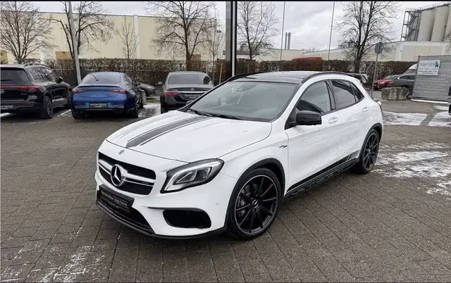 Mercedes-Benz GLA 45 AMG 45 AMG 45 4M Drivers*Pano*Abgas*Night*Tot-W*Memory*