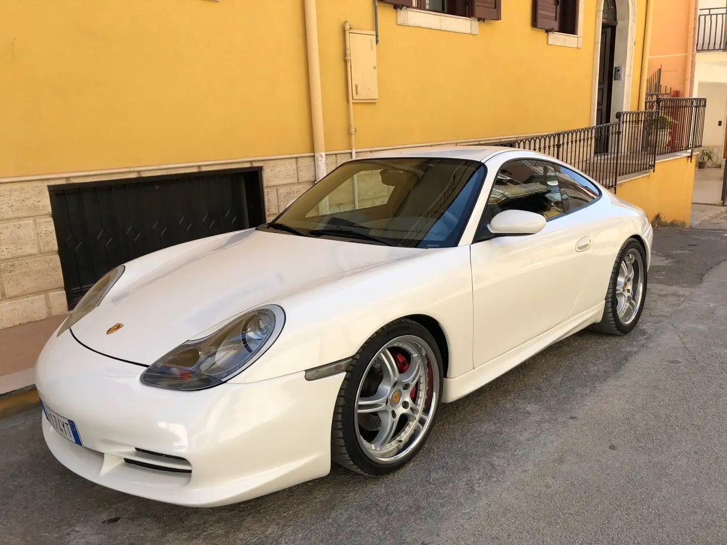 Porsche 911 Coupe 3.4 Carrera Bianco - 1