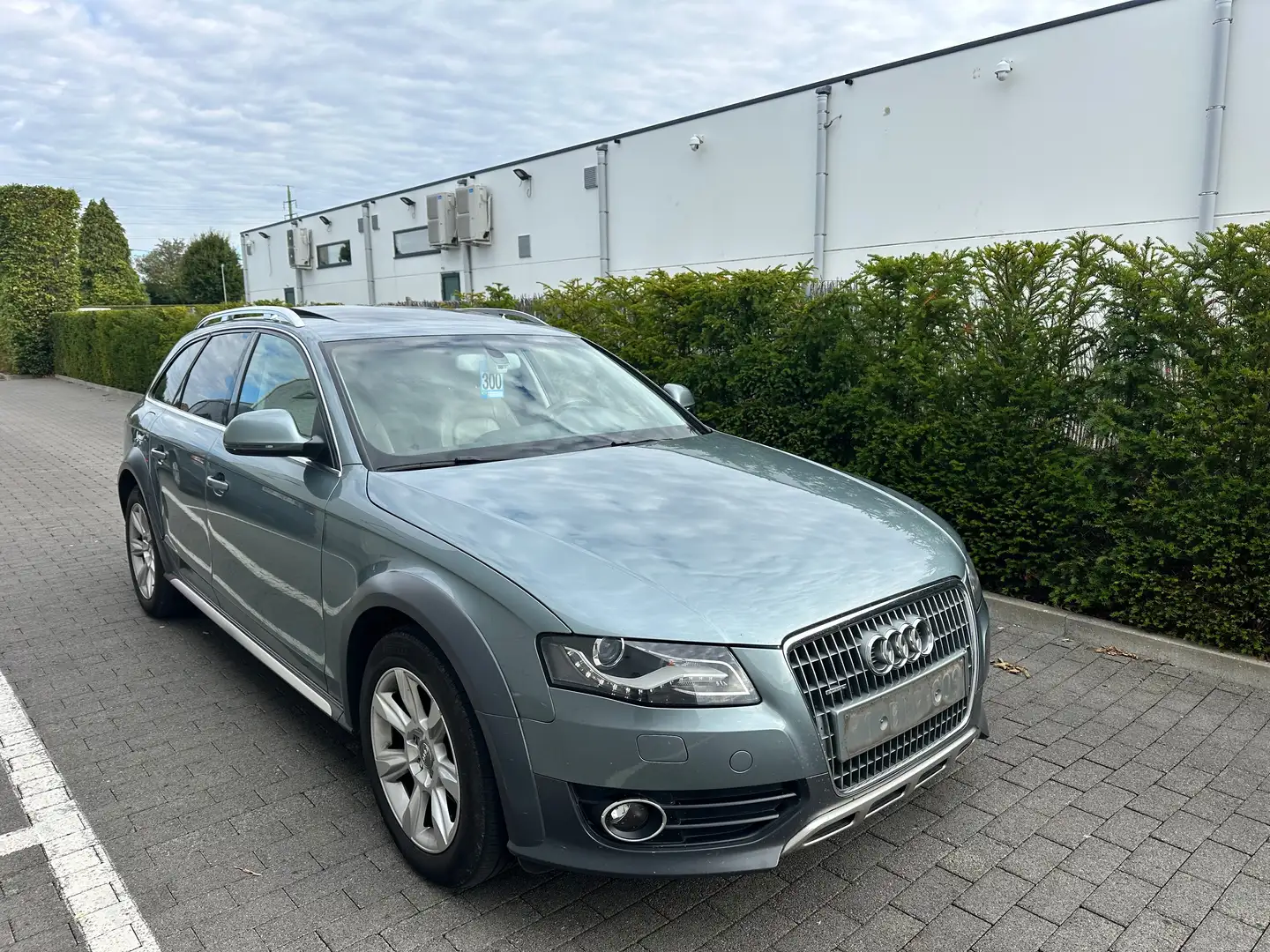Audi A4 allroad A4 Allroad 2.0 TDi Quattro *** ÉTAT NEUVE *** Grau - 1
