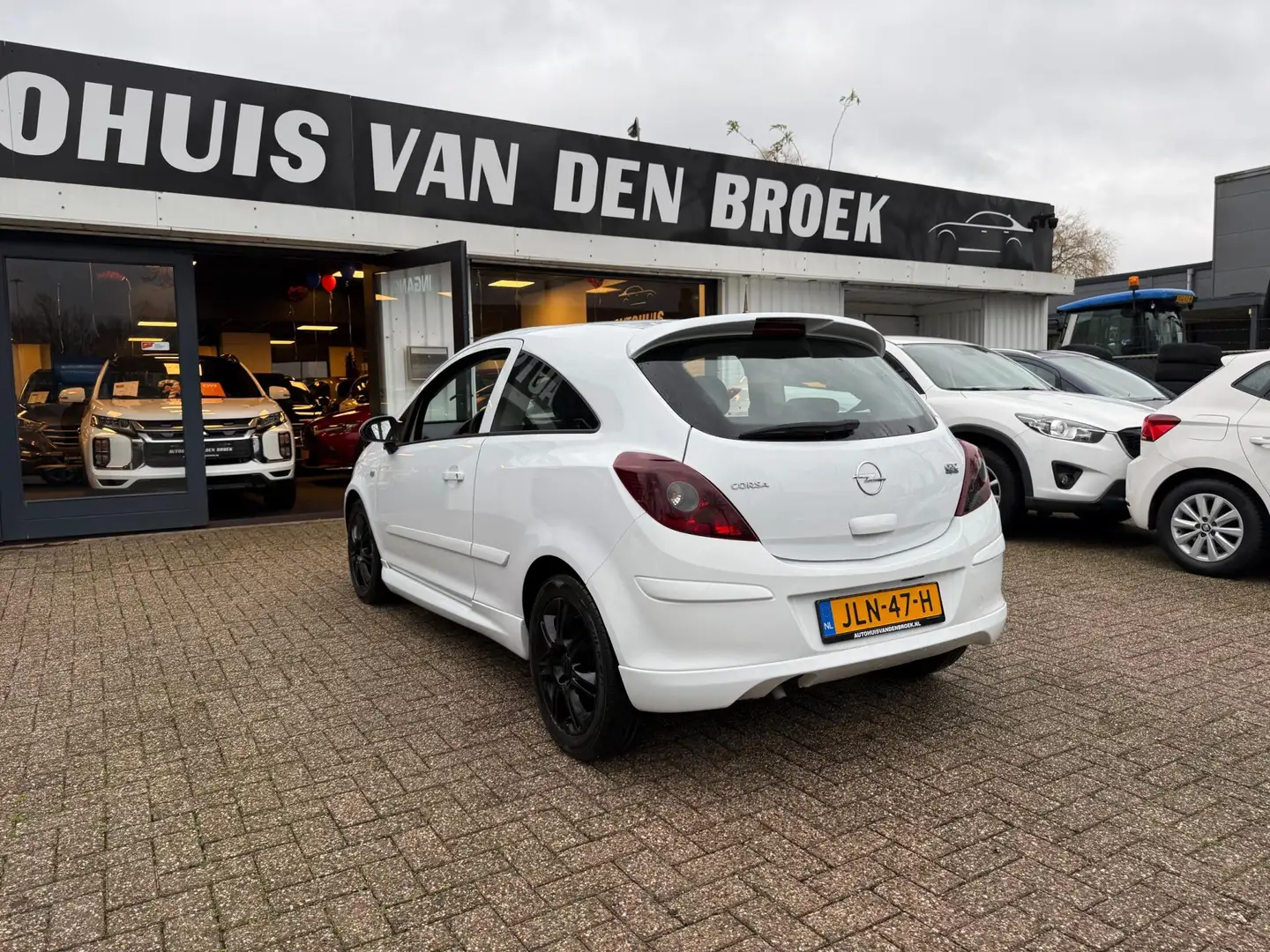 Opel Corsa 1.2-16V Opc-Line|Color Edition|Airco|Lmv|Elek Pakk Weiß - 2