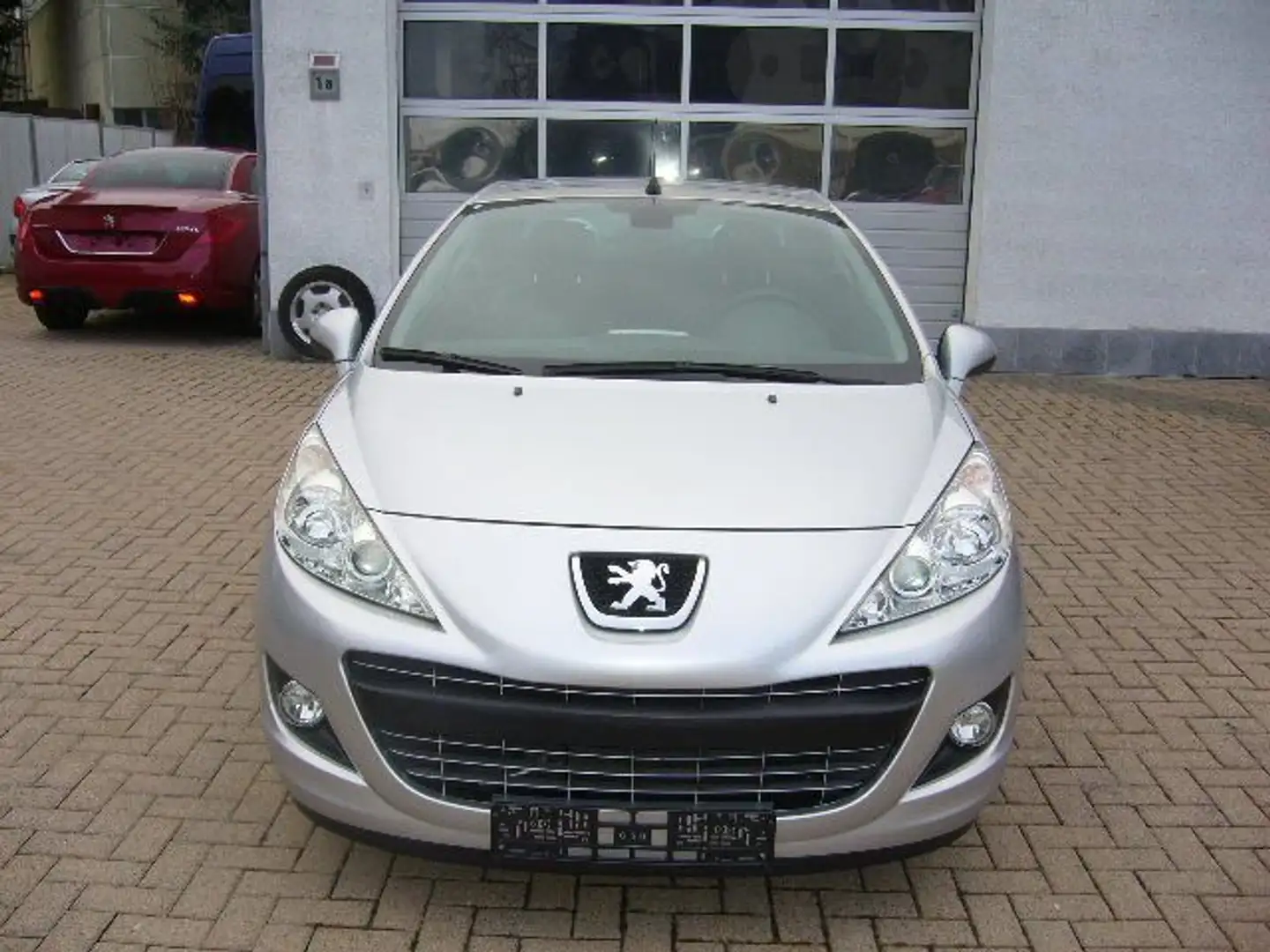 Peugeot 207 CC 1.6 HDI*1-Hand*voll-Service*Top Silber - 2