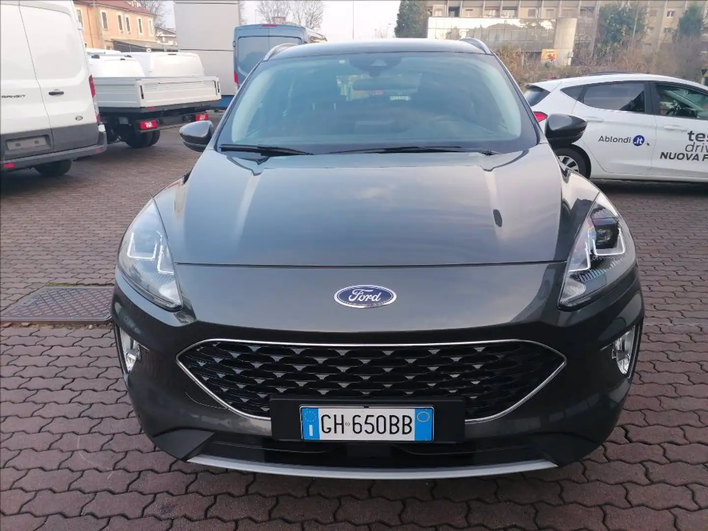 Ford Kuga 1.5 ecoboost Titanium 2wd 120cv Gris - 2