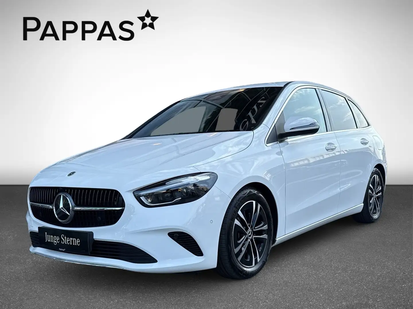 Mercedes-Benz B 180 d Österreich-Edition Cam PTS Navi AUT Wide Weiß - 2