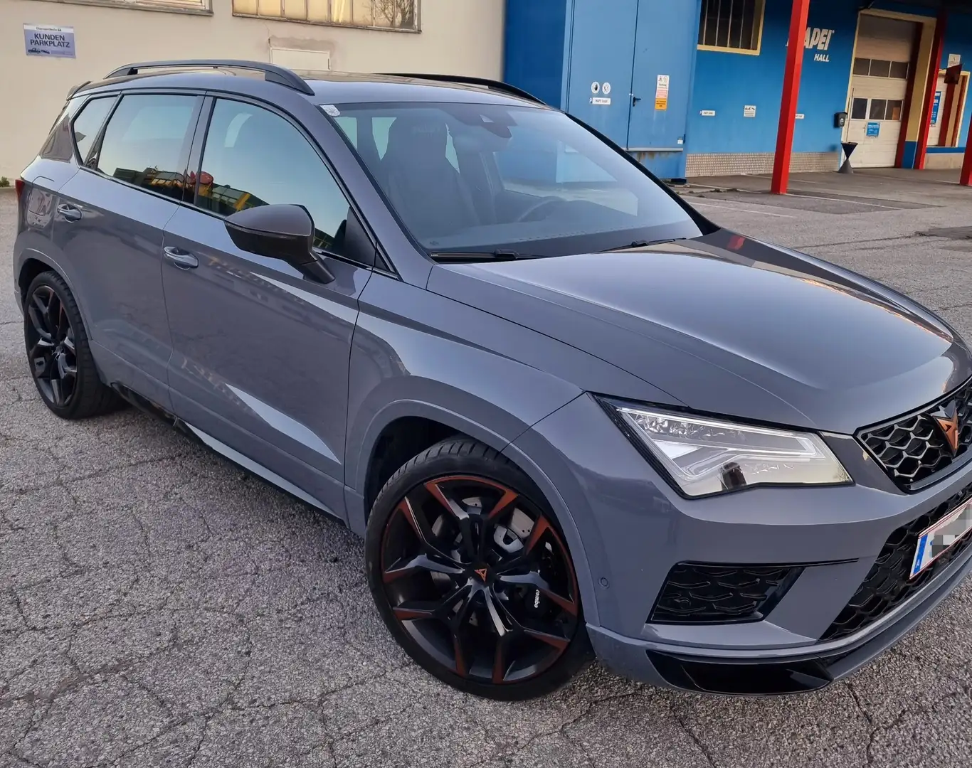 CUPRA Ateca 2,0 TSI 4Drive DSG Limited Edition Vollausstattung Grau - 2
