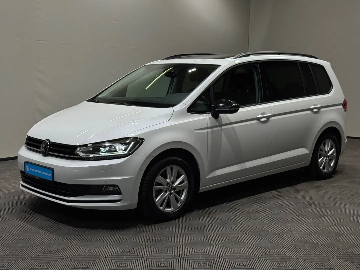 Volkswagen Touran Highline 2.0 TDI DSG Black Style | PANO Weiß - 2