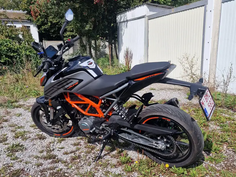 KTM 125 Duke - foto 4