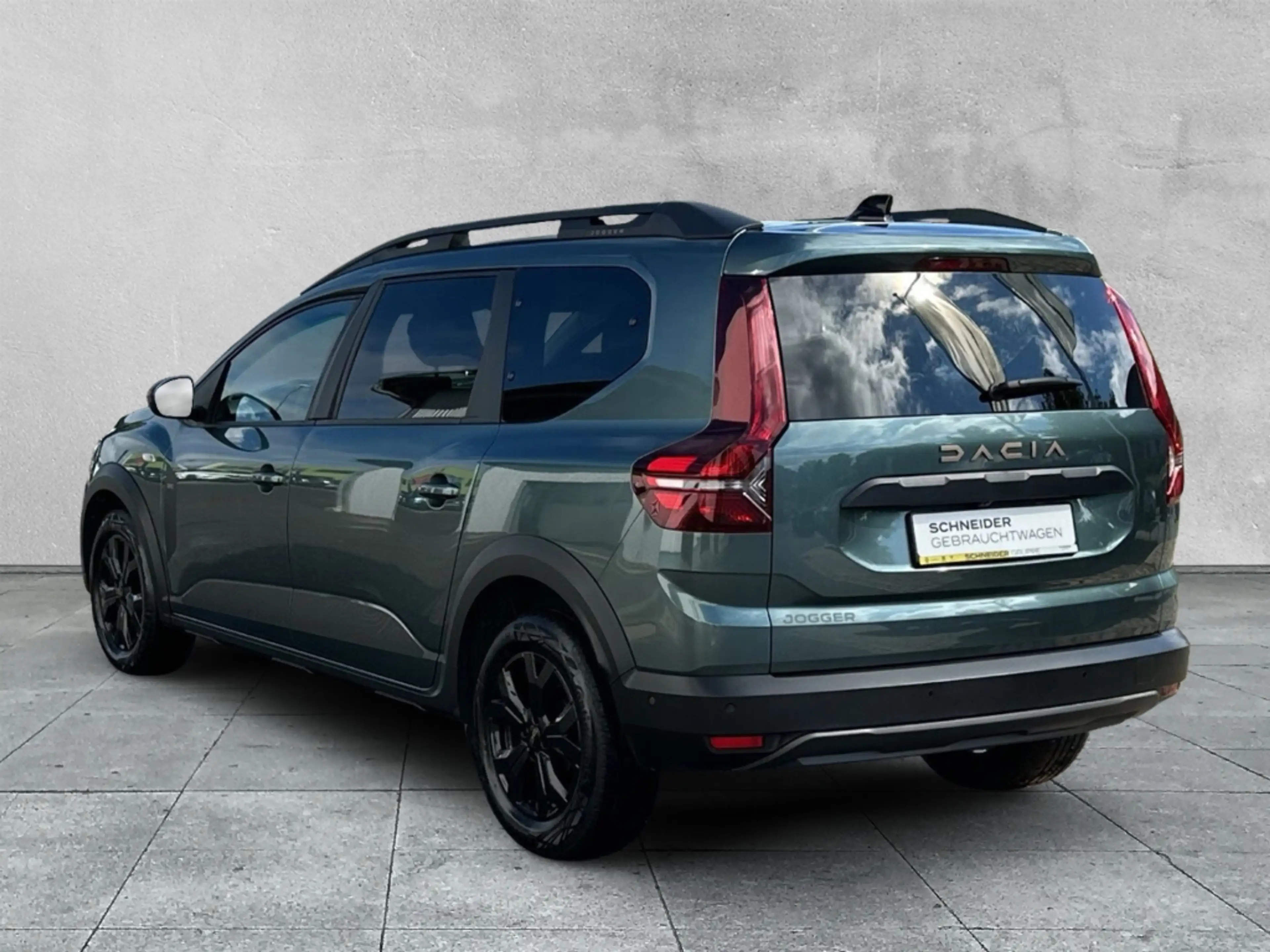 Dacia Jogger EXTREME+ TCe 100 ECO-G Extreme+ 7 SITZER — photo 3