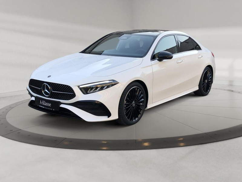Mercedes-Benz A 220 d Limousine AMG+MBUX+Night+Pano+SHD+Wide — photo 2