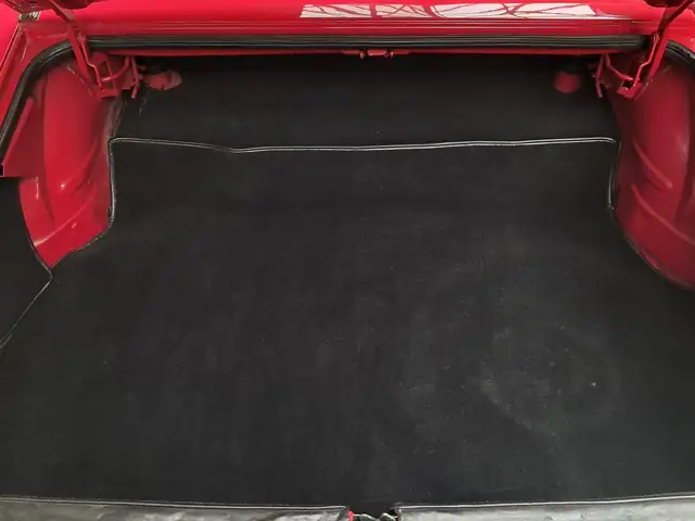 Alfa Romeo Spider view 15