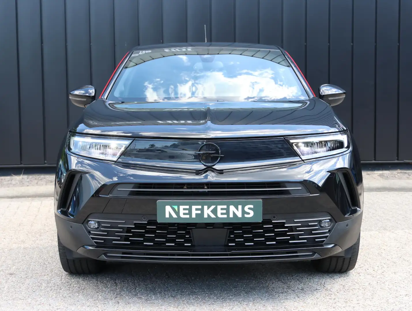 Opel Mokka-E 50-kWh 11kW GS Line | Navigatie | Stoelverwarming Zwart - 2
