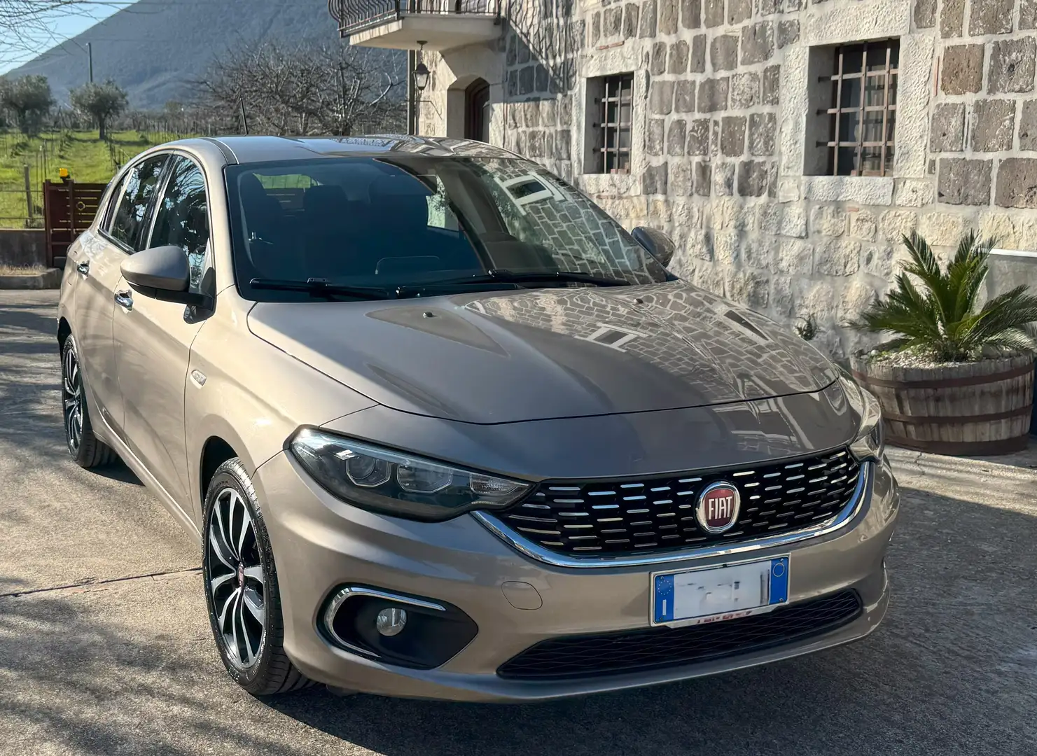 Fiat Tipo Tipo 5 porte II 2016 5p 1.6 mjt Easy Business s Bronzo - 1