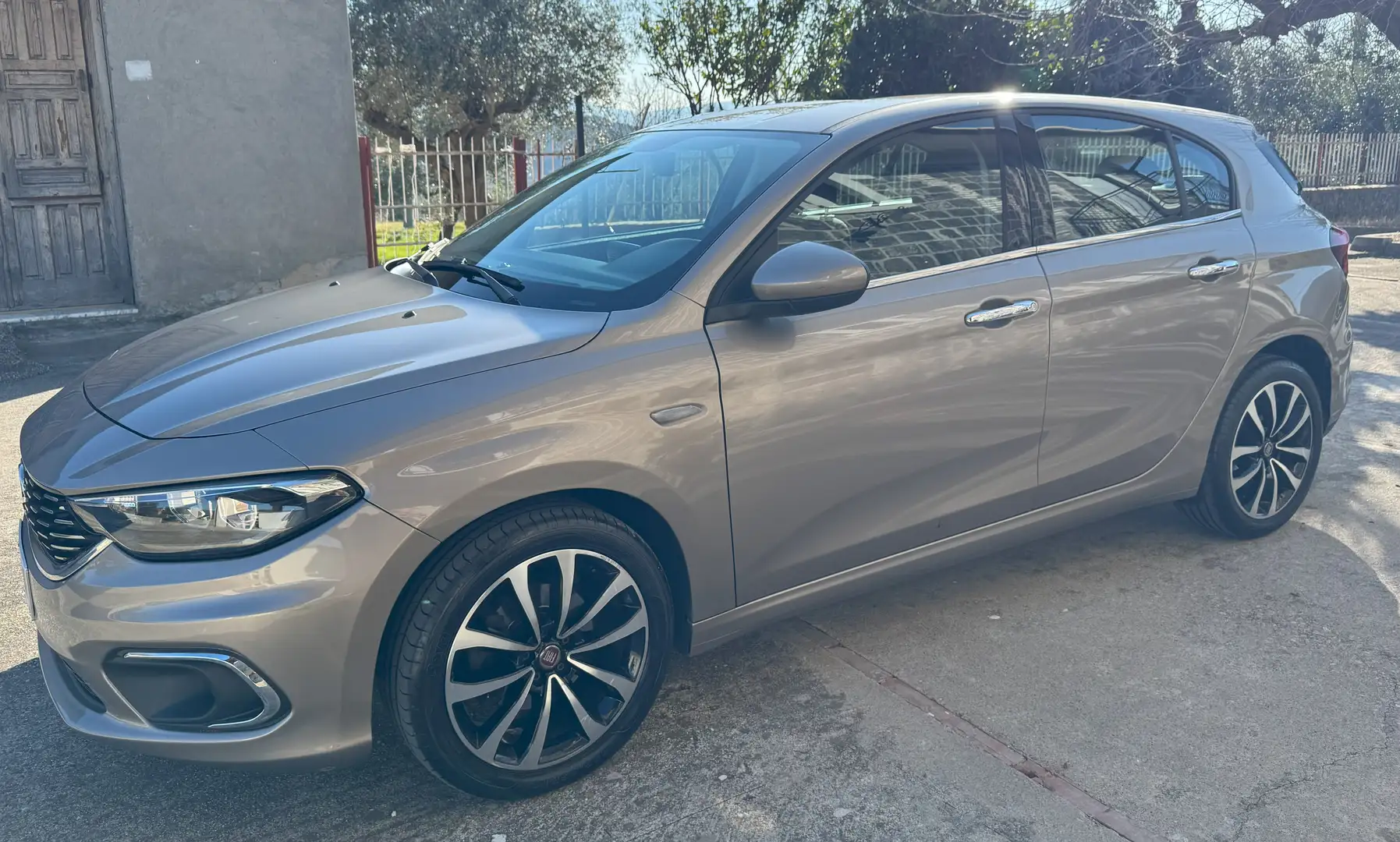 Fiat Tipo Tipo 5 porte II 2016 5p 1.6 mjt Easy Business s Bronzo - 2