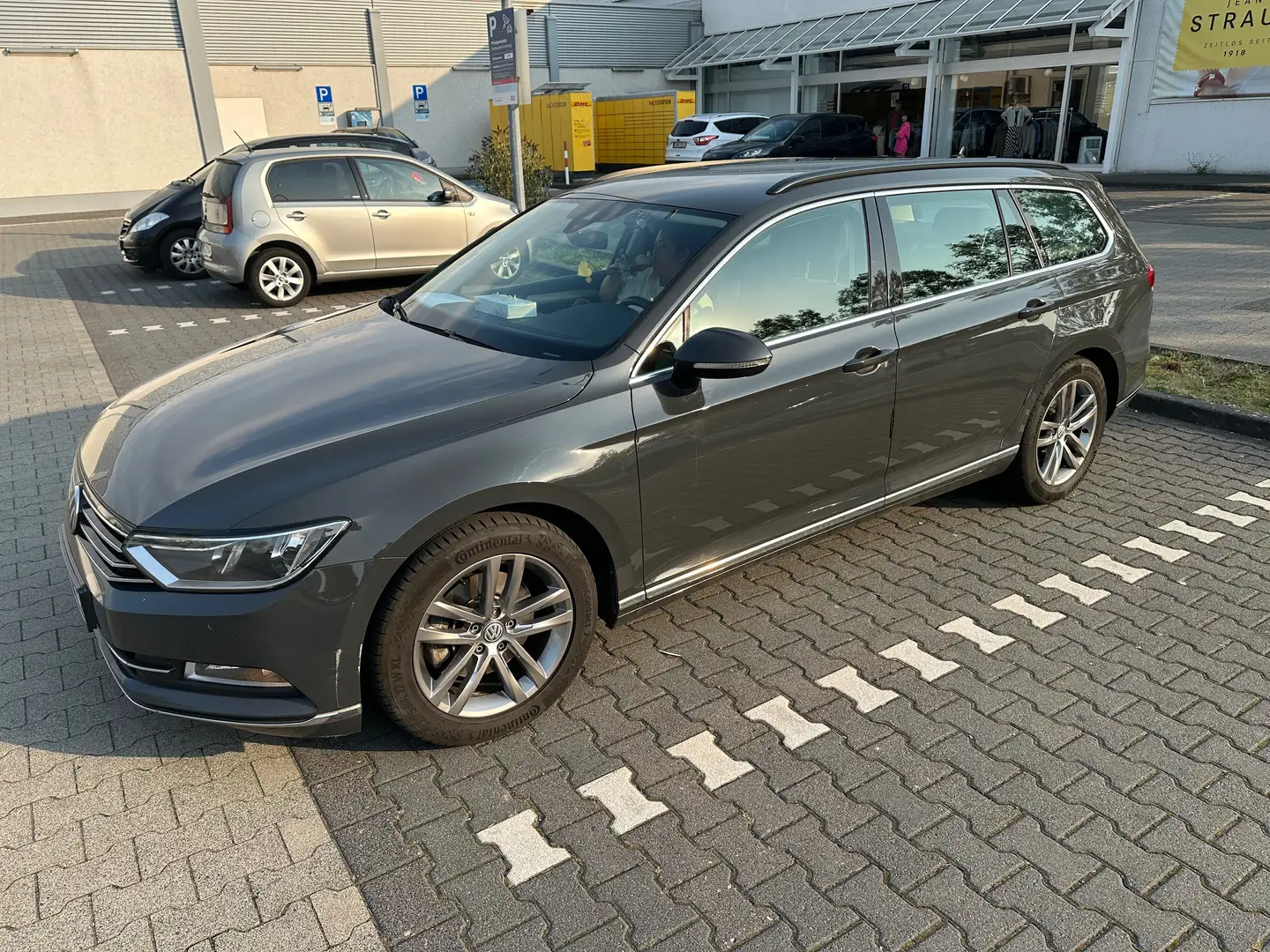 Volkswagen Passat Variant Passat Variant 2.0 TDI SCR 4Motion DSg Grau - 1