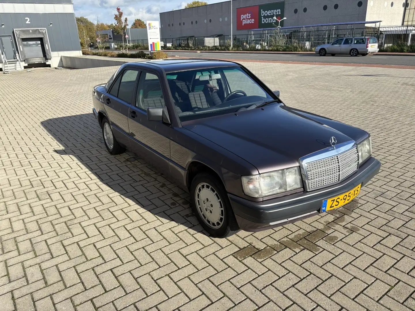 Mercedes-Benz 190 E 1.8 - 2