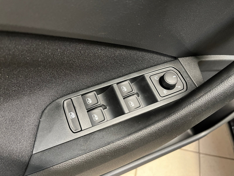 Skoda Scala Balance 1.5 TSI DSG ACC AHK schwenkbar — photo 15