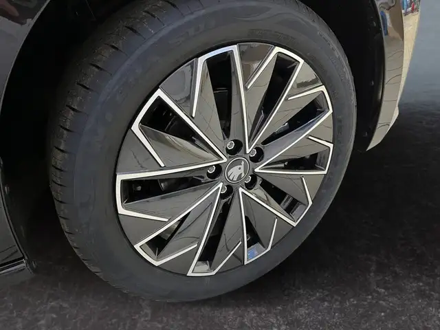 Skoda Scala view 14
