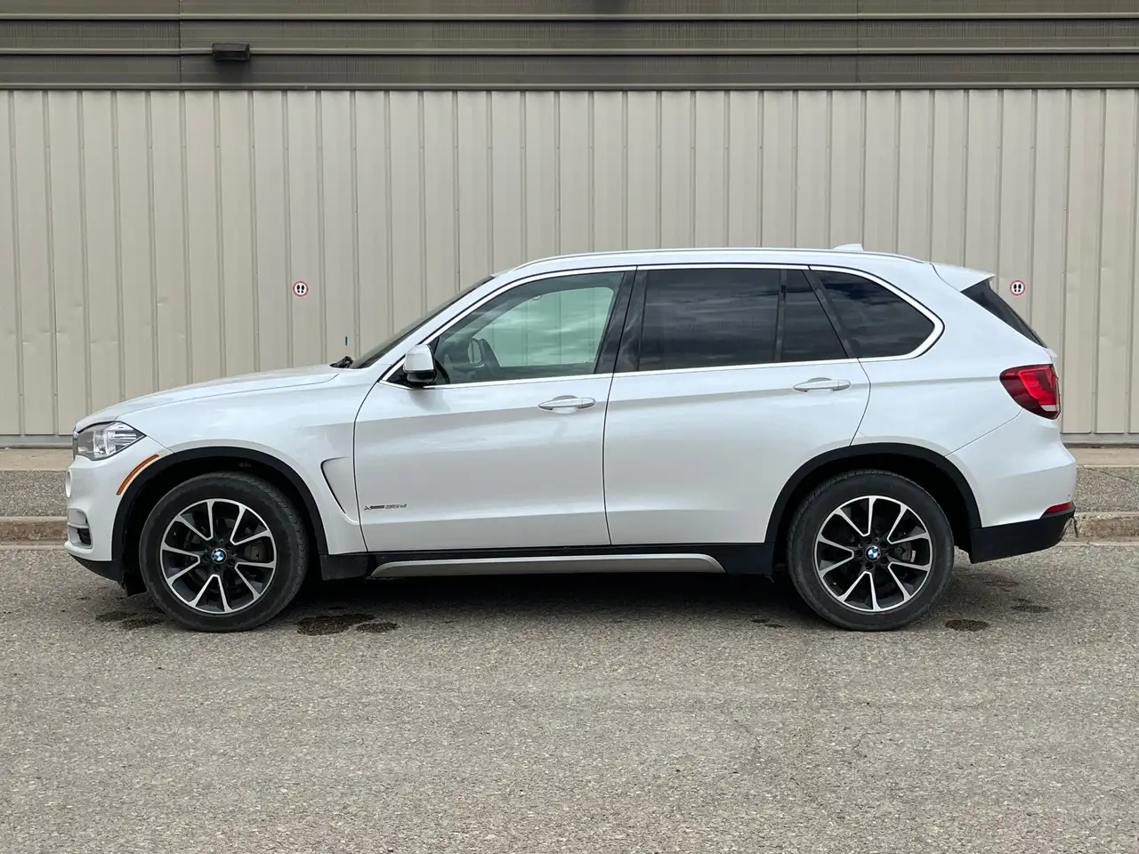 BMW X5 снимка BMW X5