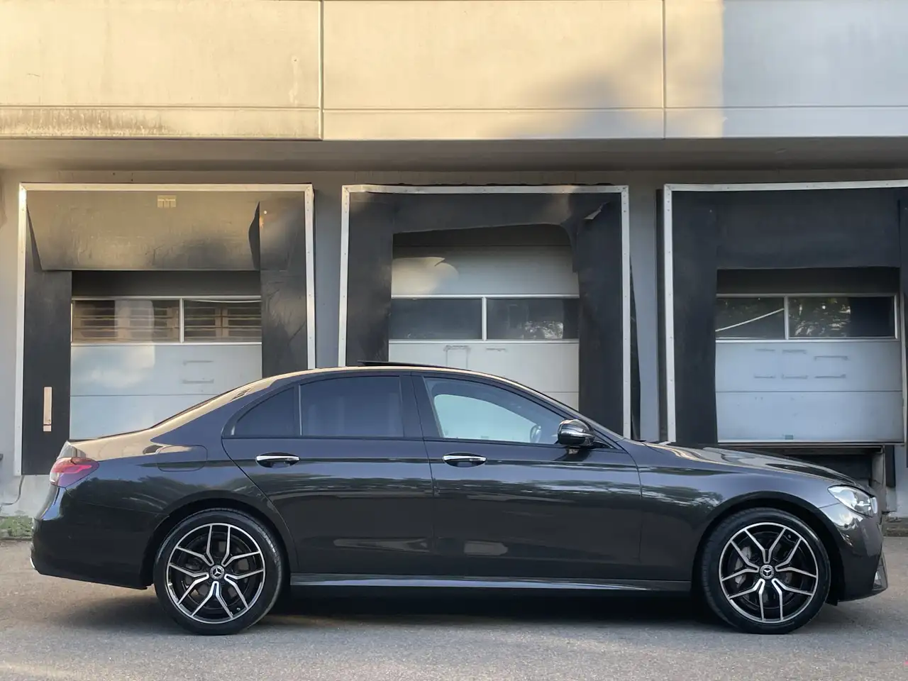 Mercedes-Benz E-Class e AMG LED Pano Head-Up Distronic Rü-Kamera, миниатюра 7