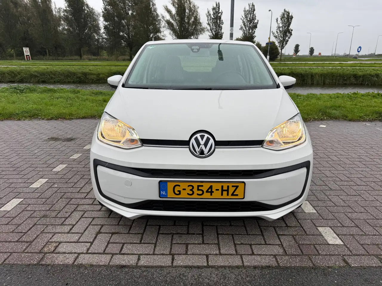 Volkswagen up!