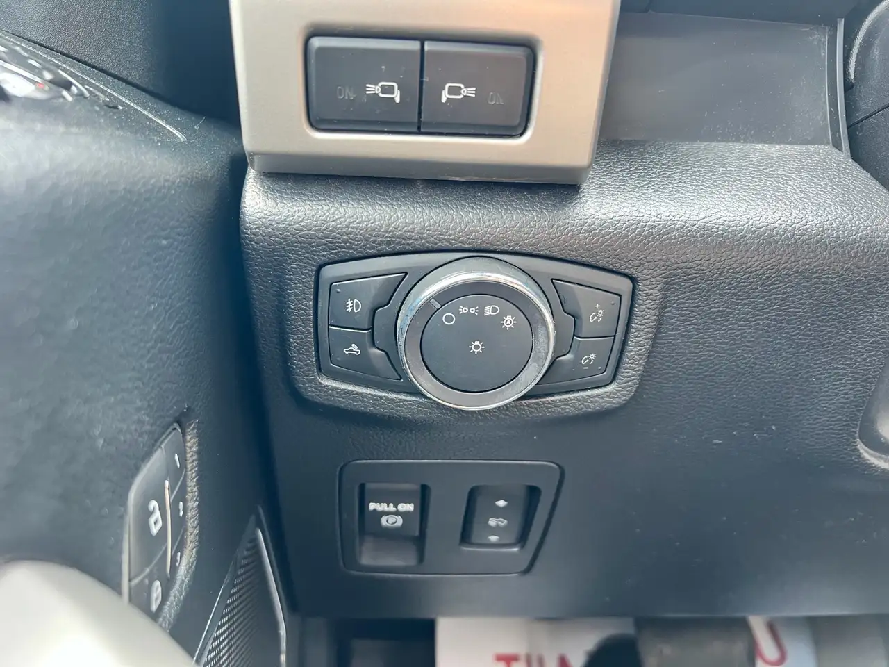 Ford F 150 снимка Ford F 150