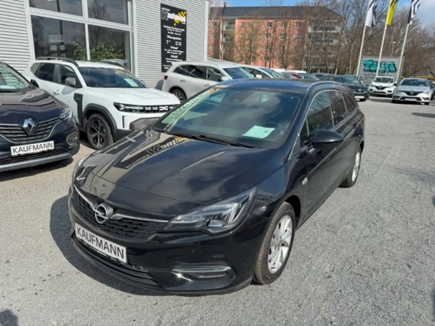 Opel Astra K Sports Tourer Elegance Start Stop 1.2 Turbo EU6d Noir - 1