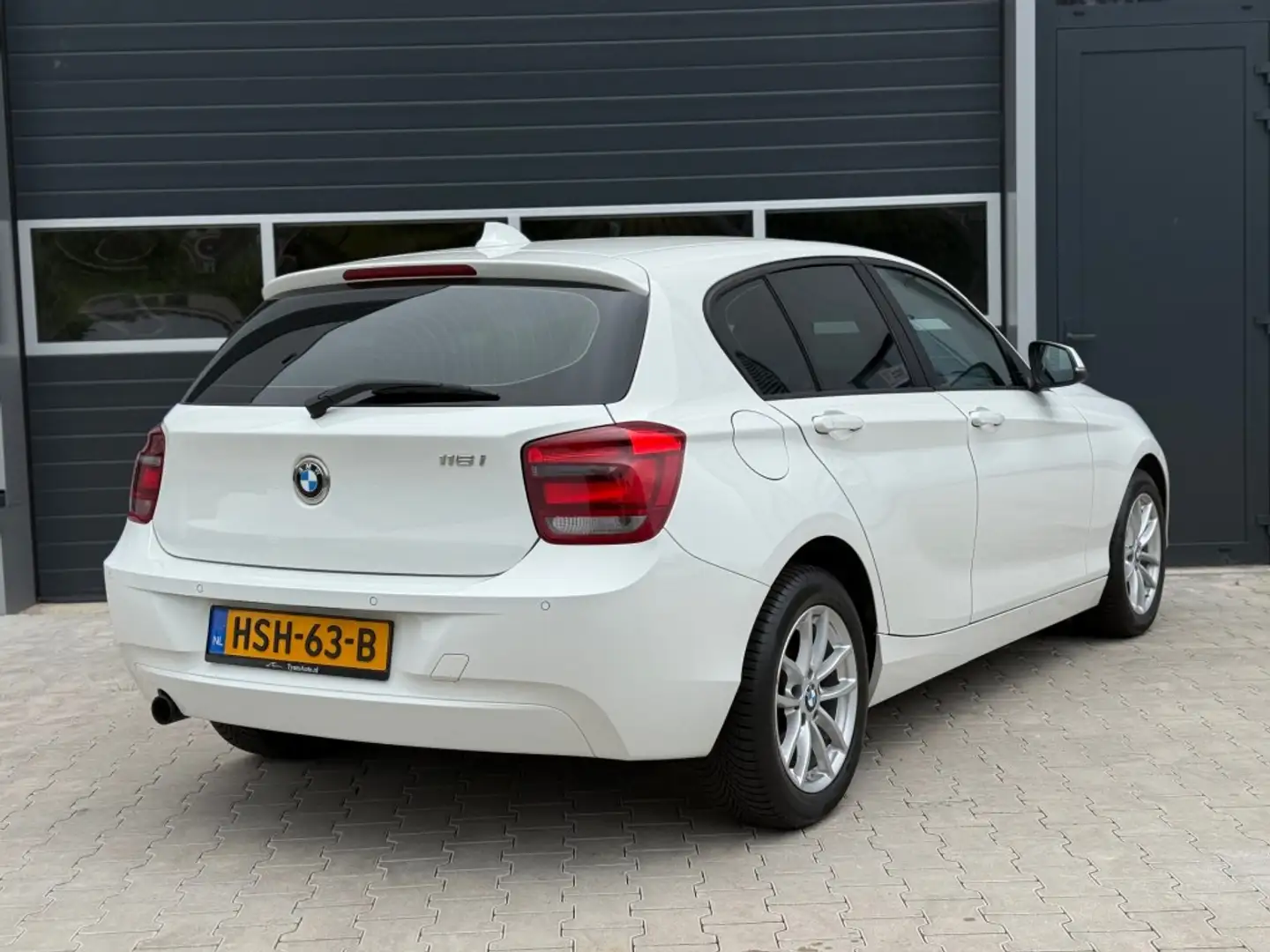 BMW 116 116i AIRCO BLUETOOTH STOELVERWARMING PDC SPORTVELG Blanc - 2