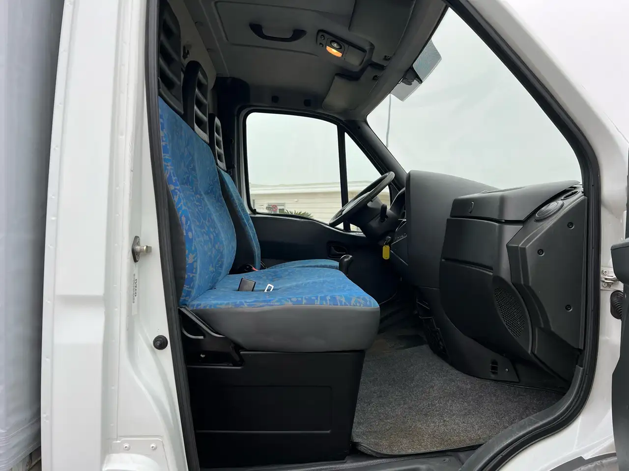 Iveco Daily 35S11 2.8 TD 110cv Centina e Telone, foto 7
