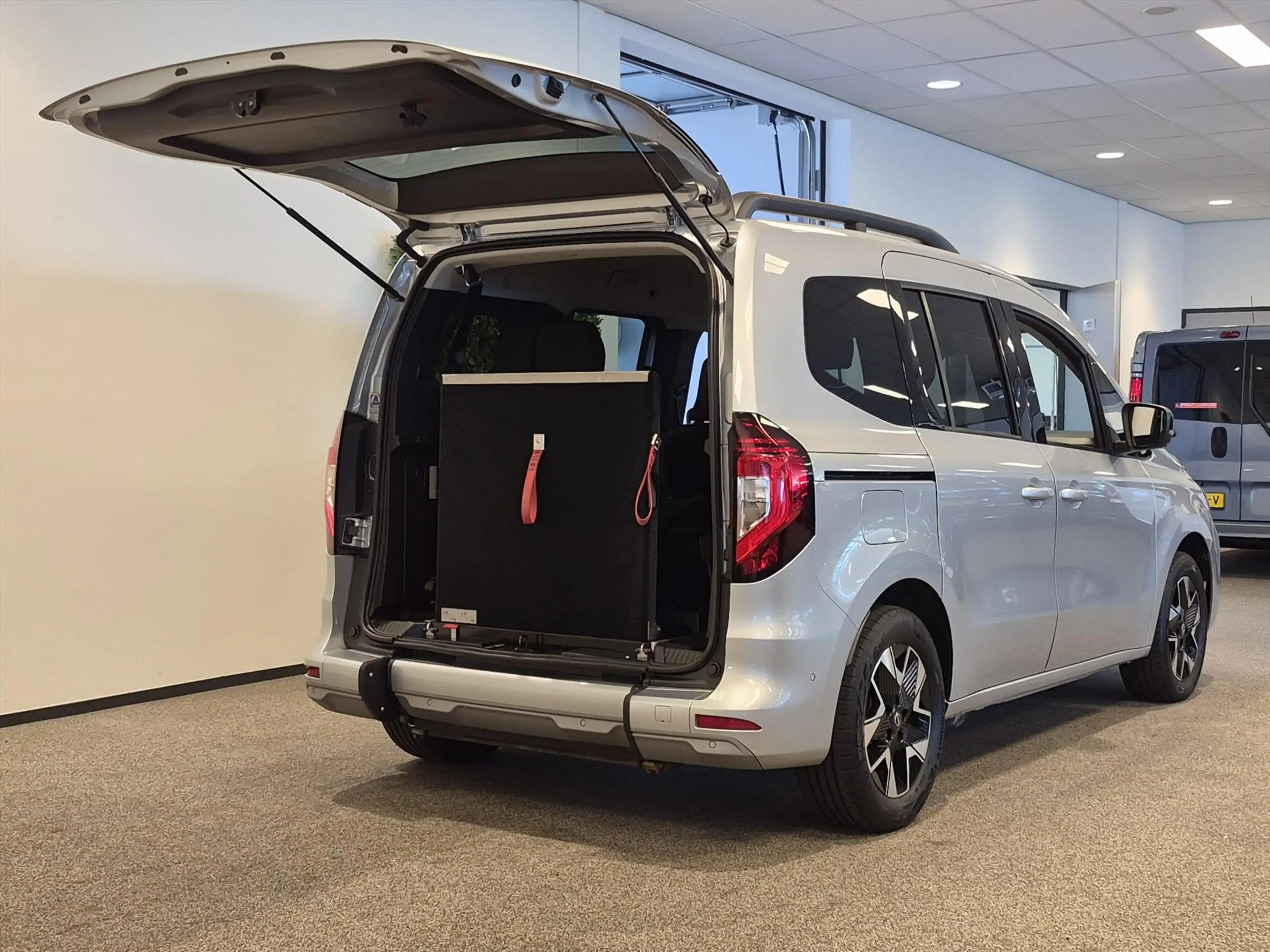 Nissan Townstar Rolstoelauto 4+1 FULL-OPTIONS — photo 12