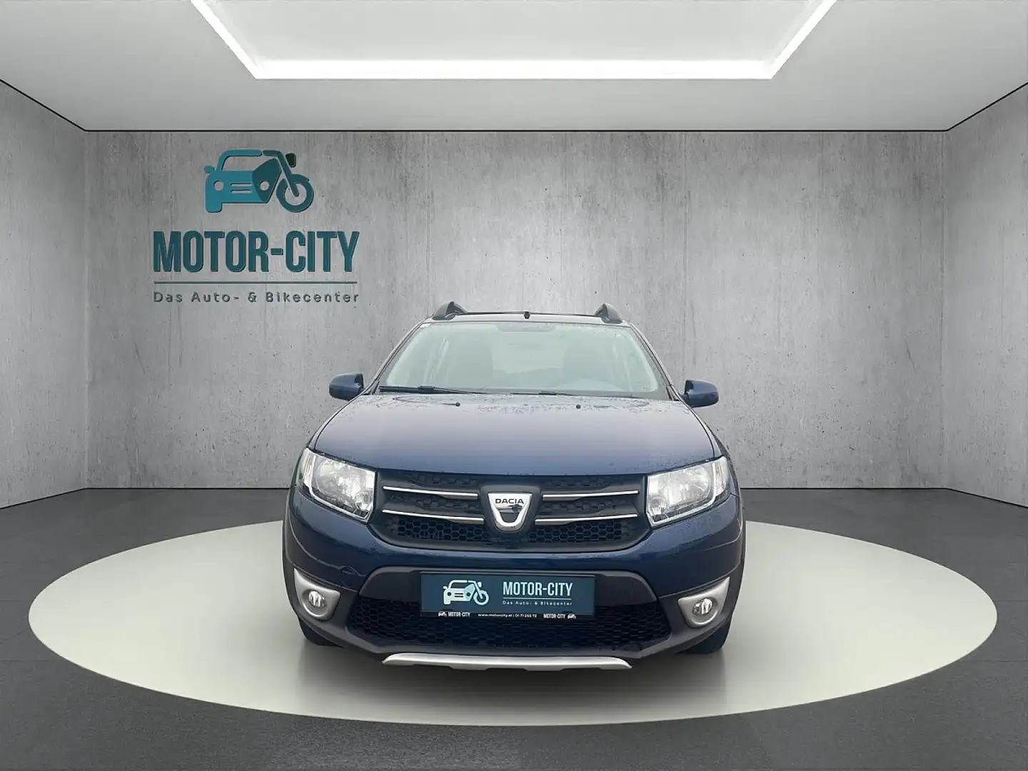 Dacia Sandero Stepway TCe 90 S&S Blau - 2