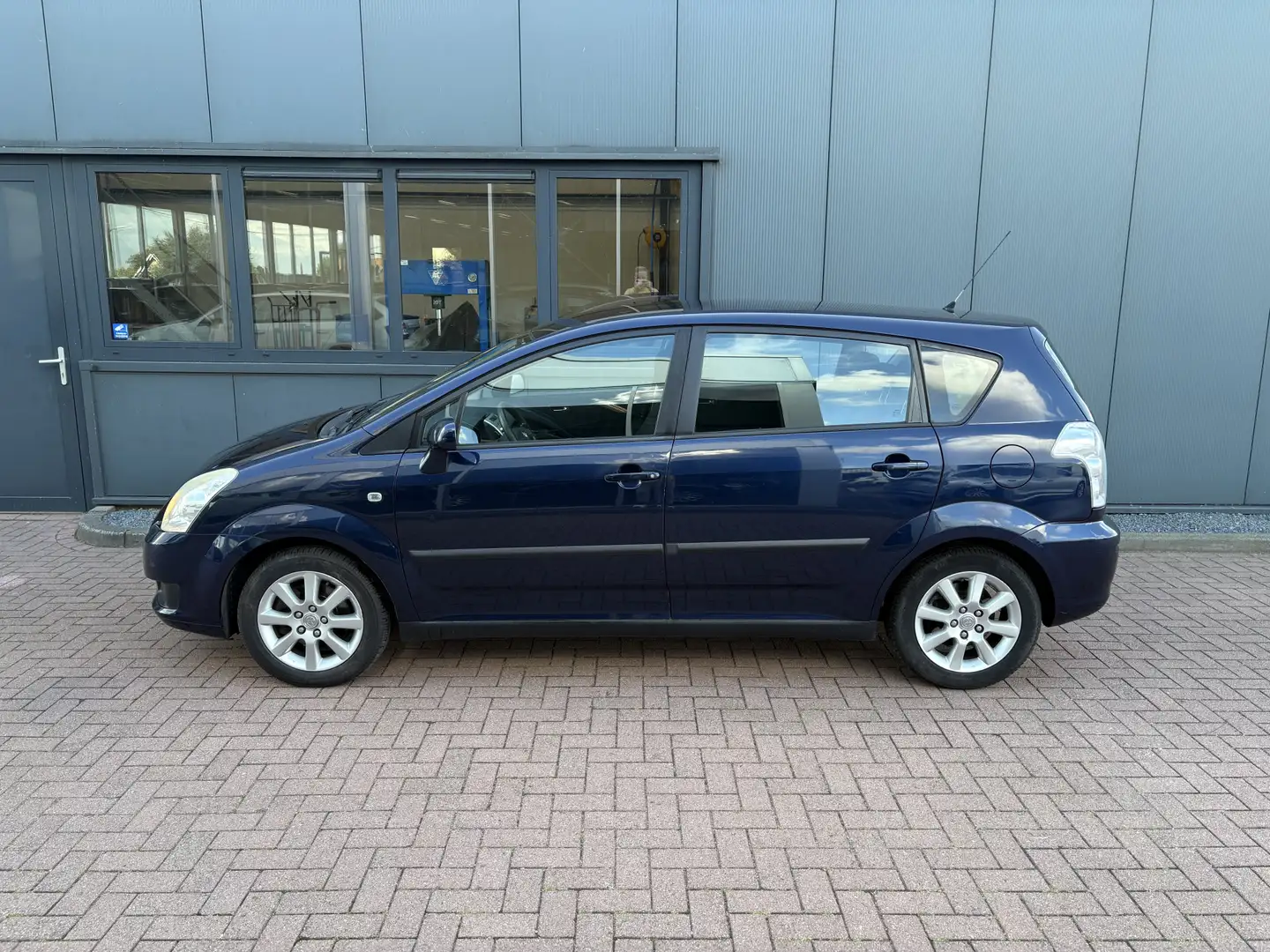 Toyota Verso 1.8 VVT-i :Linea Terra 7-persoons AIRCO/CRUISE/TRE Azul - 2