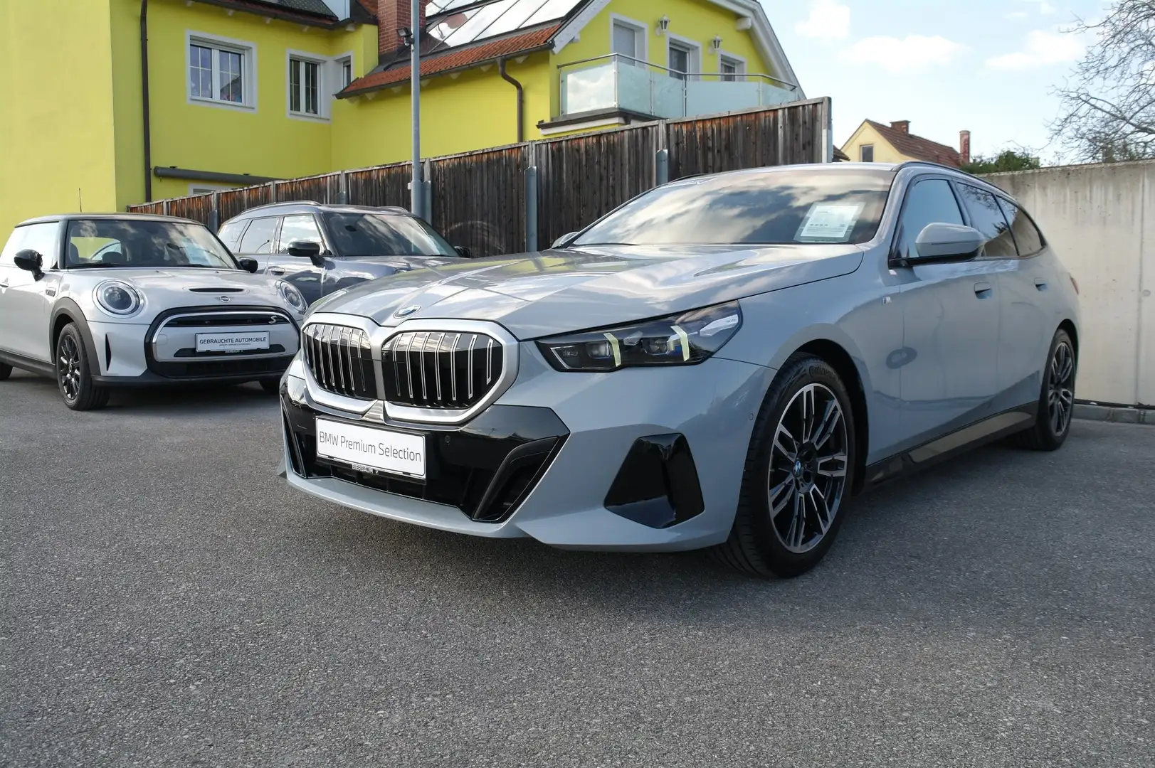 BMW 520 d xDrive Grau - 1