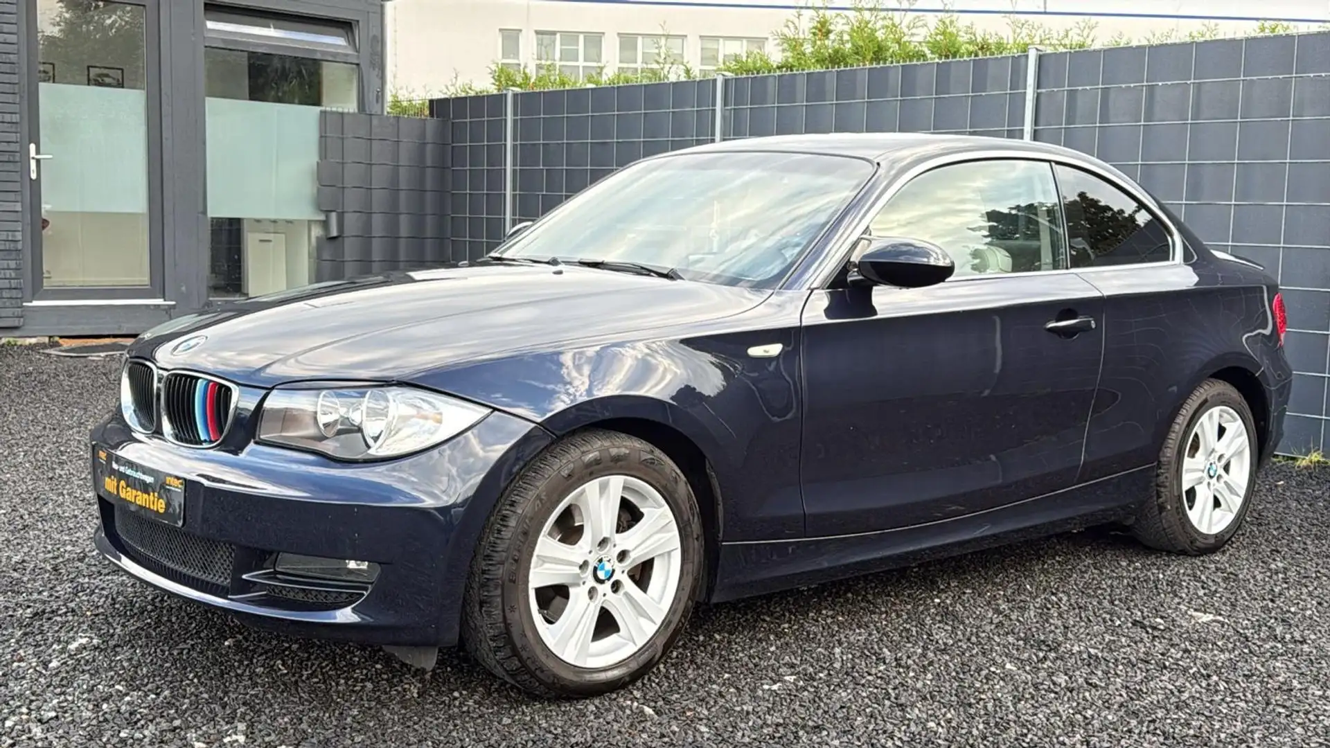 BMW 120 120d Blau - 1