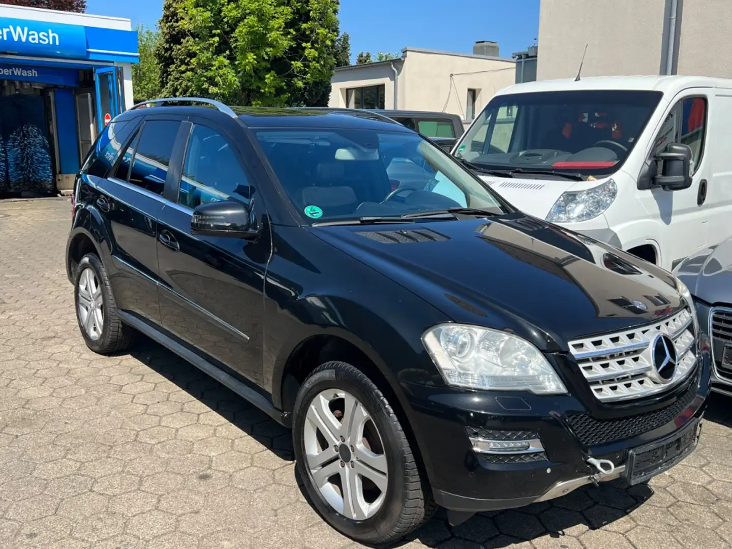 Mercedes-Benz ML 350 ML -Klasse ML 350 CDI 4Matic*1 HAND* Noir - 1