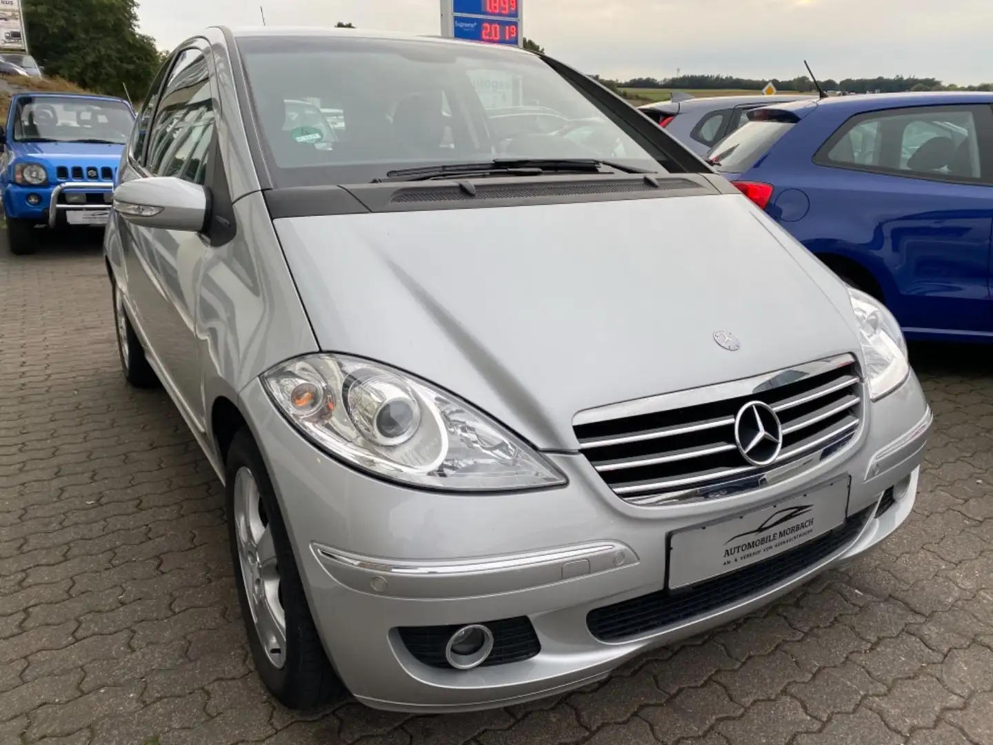 Mercedes-Benz A 150 *KLIMA*TEILLEDER* 2X ALU*AVANTGARDE*EURO 4* Silber - 2