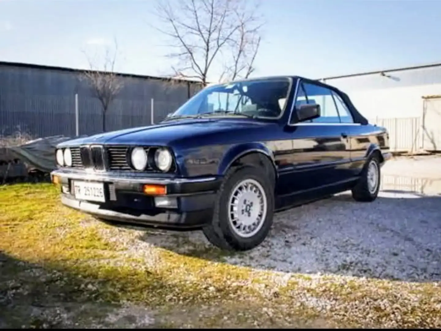 BMW 320 320i Cabrio Mavi - 1