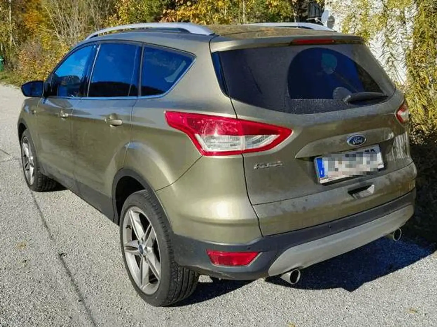 Ford Kuga Kuga 2,0 TDCi Titanium 4x4 Aut. Titanium Beige - 2