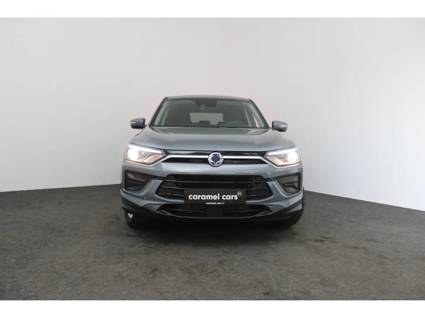 SsangYong Korando 1.5 BENZINE 160PK *TREKHAAK*DAB*ZETELVERWARMING*CA Grau - 2