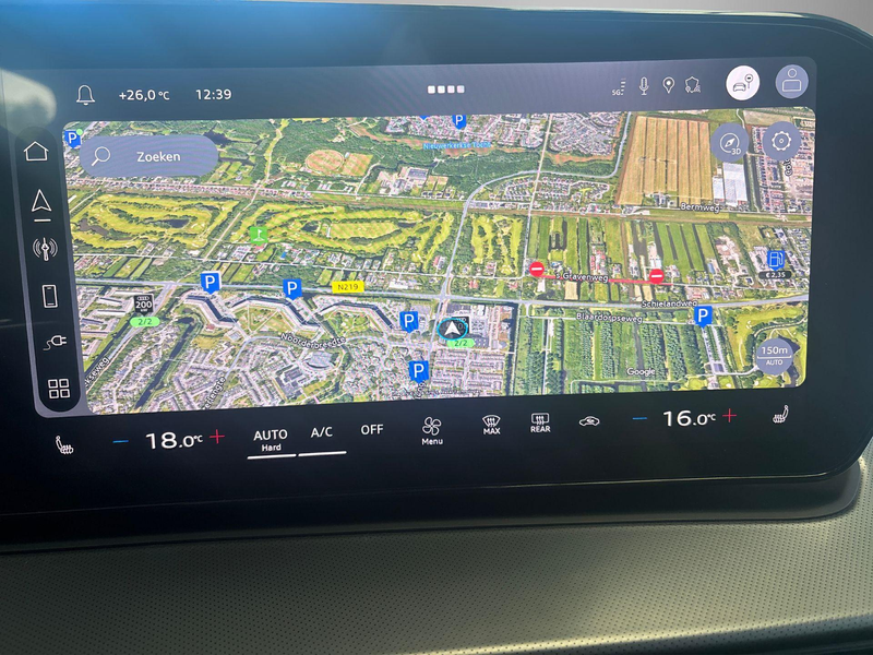 Audi Q3 Sportback 1.5 TFSI e-hybrid S edition 272 PK · Mat — photo 13
