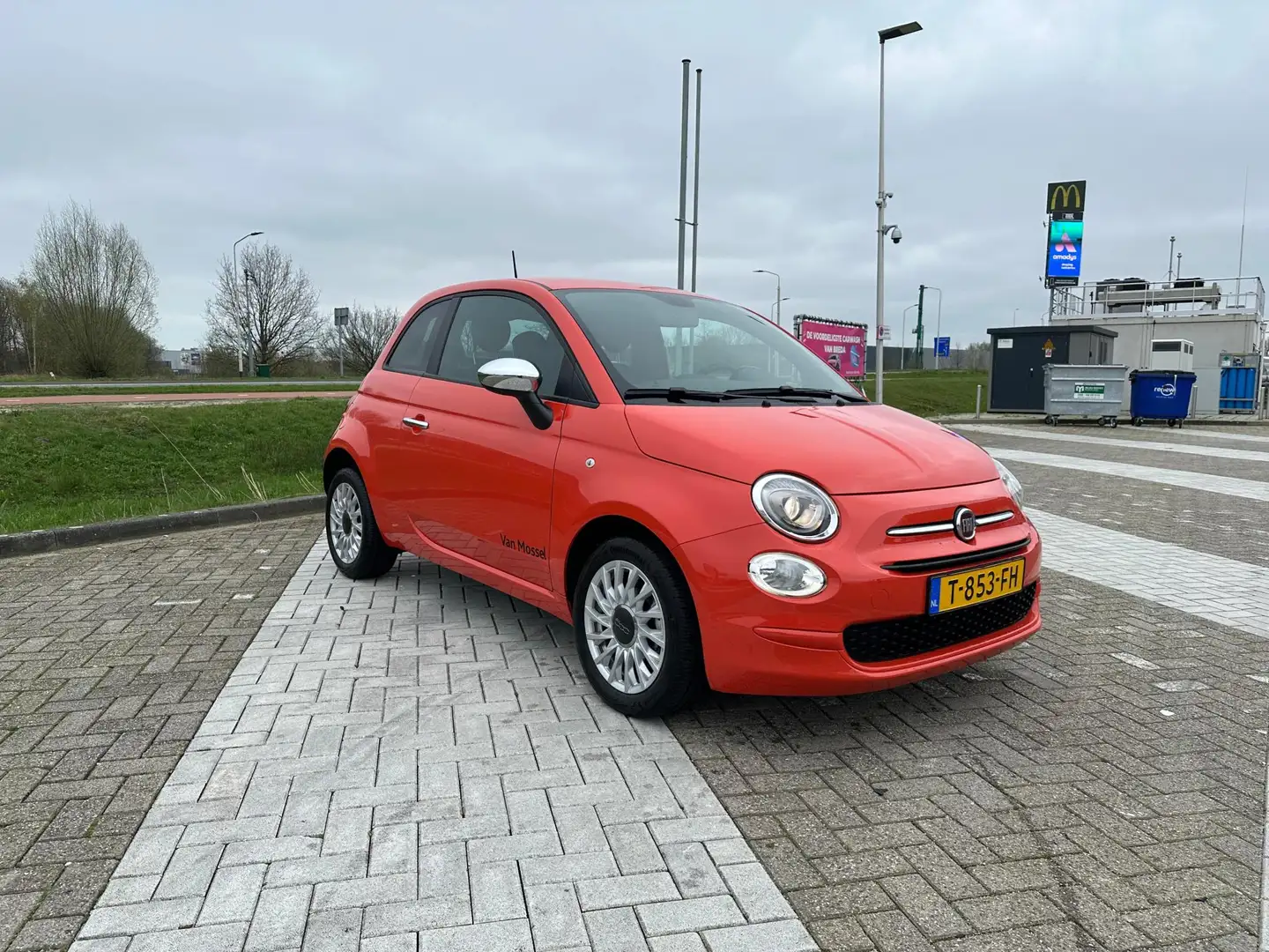 Fiat 500 1.0 Hybrid | Navigatie | Carplay | Climate control Oranje - 2