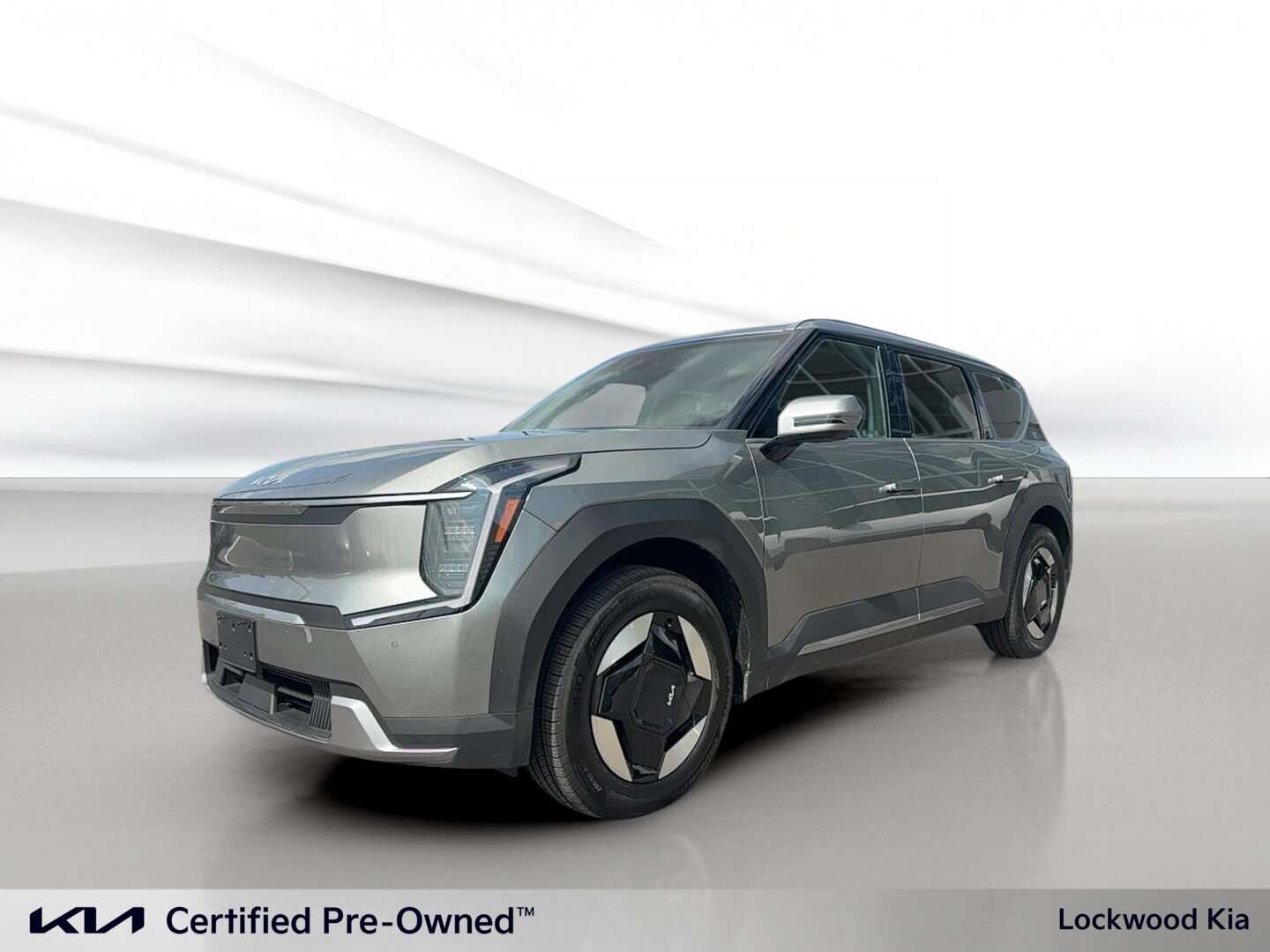 used 2026 Kia EV9 car, priced at $61,495