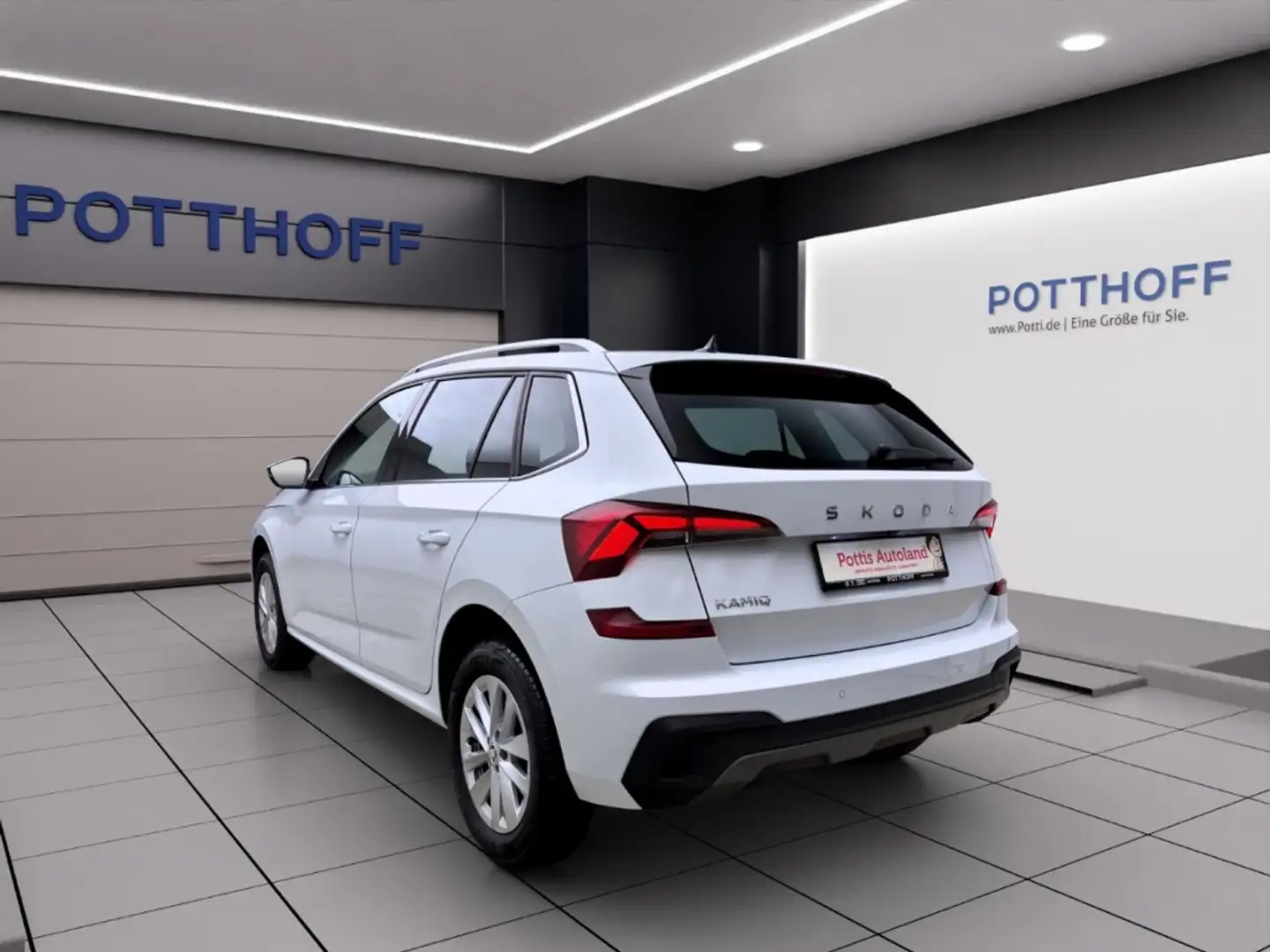 Skoda Kamiq 1.0 TSI DSG SELECTION KAMERA PDC LED SITZHZG Weiß - 2