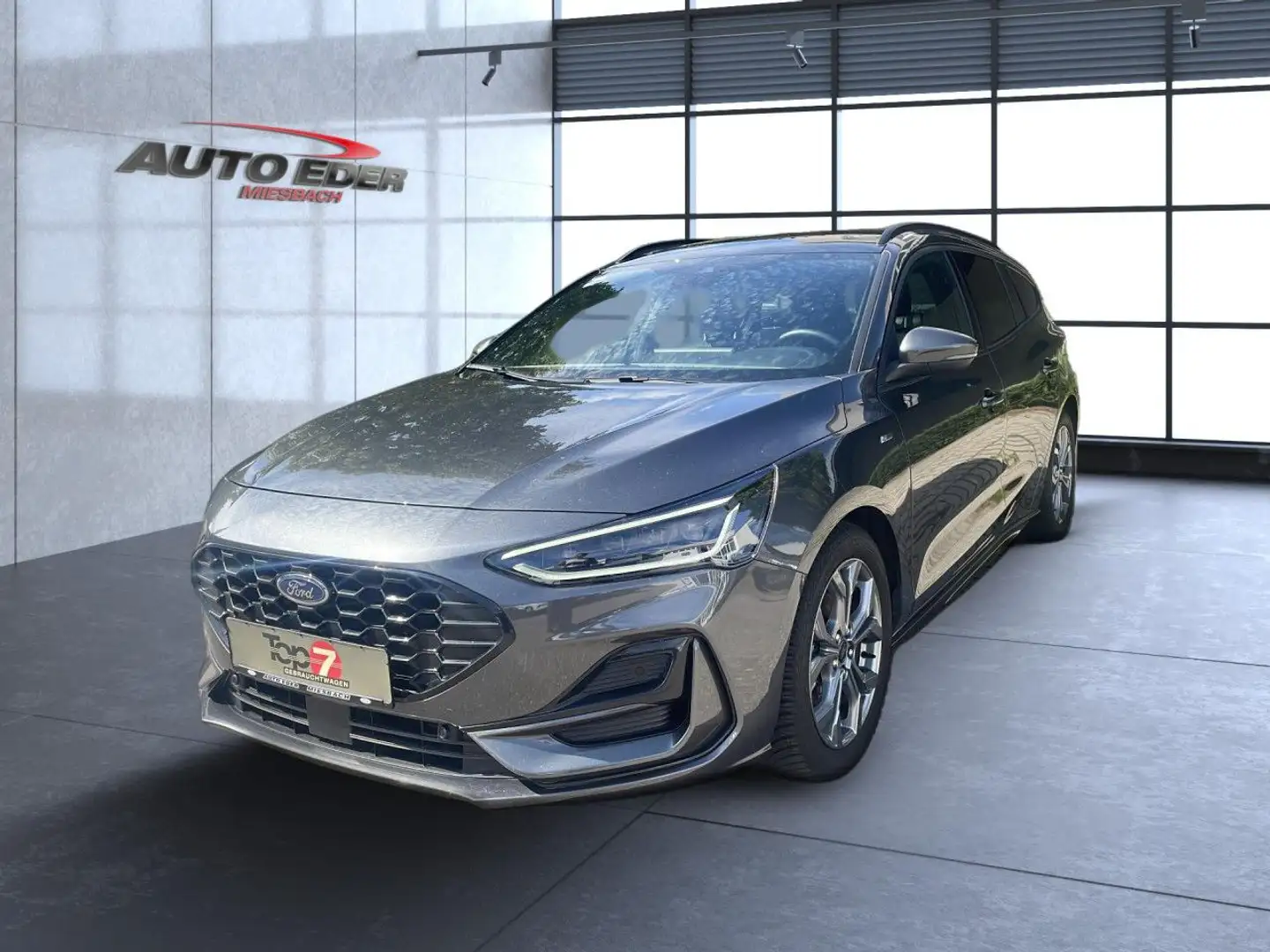 Ford Focus ST-Line Bluetooth Navi LED Klima el. Fenster Grau - 2