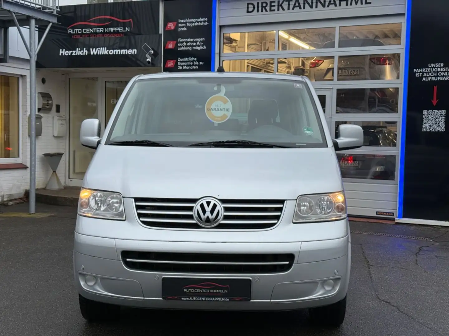 Volkswagen T5 Multivan Comfortline (AHK-7Sitze-Tisch-NAVI) Silber - 2