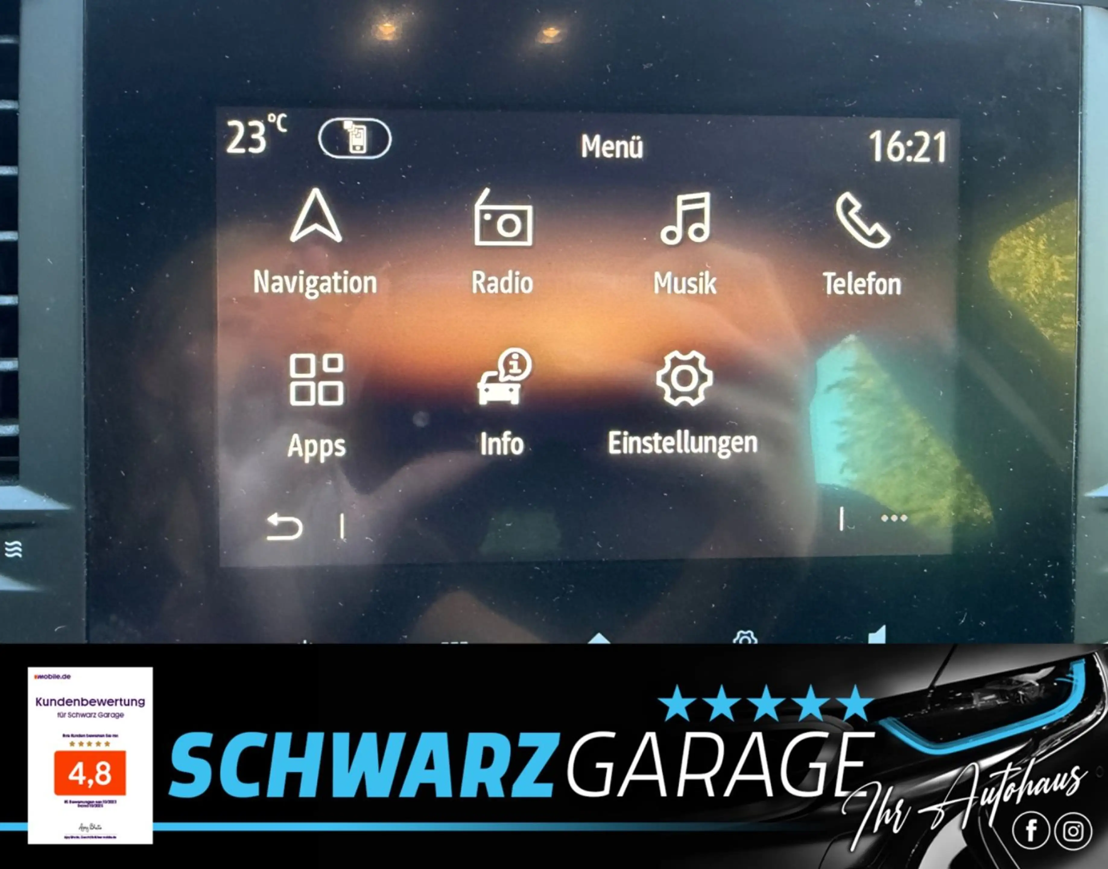 Renault Megane IV Grandtour Intens — photo 14