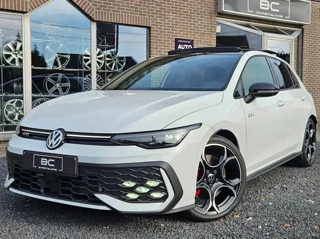Volkswagen Golf GTI Blackstyle, Pano, DCC, 360 camera, ...