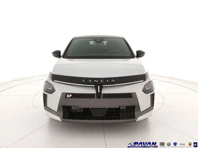 Lancia Ypsilon view 2