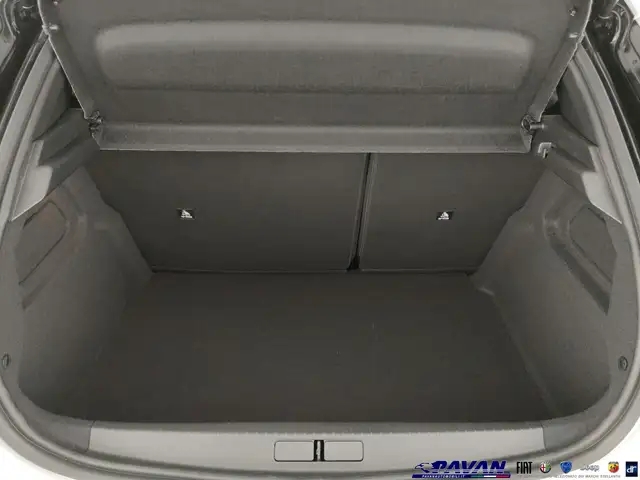 Lancia Ypsilon view 13