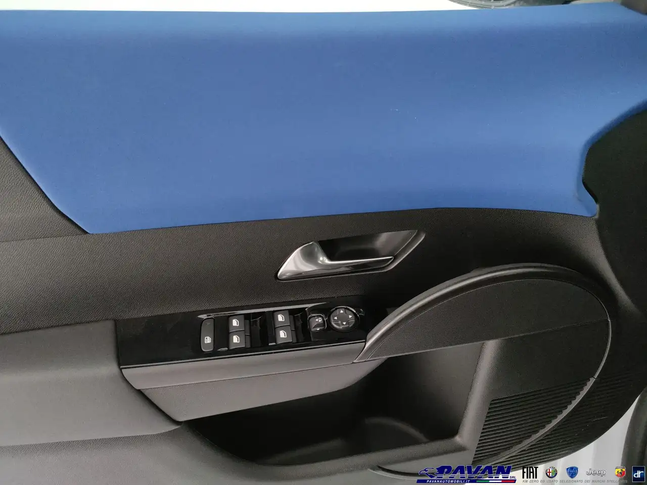 Lancia Ypsilon 2026 — фото 10