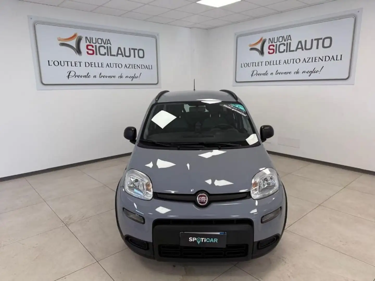Fiat Panda III 2021 1.0 firefly hybrid City Life s&s 70cv 5p Grau - 1